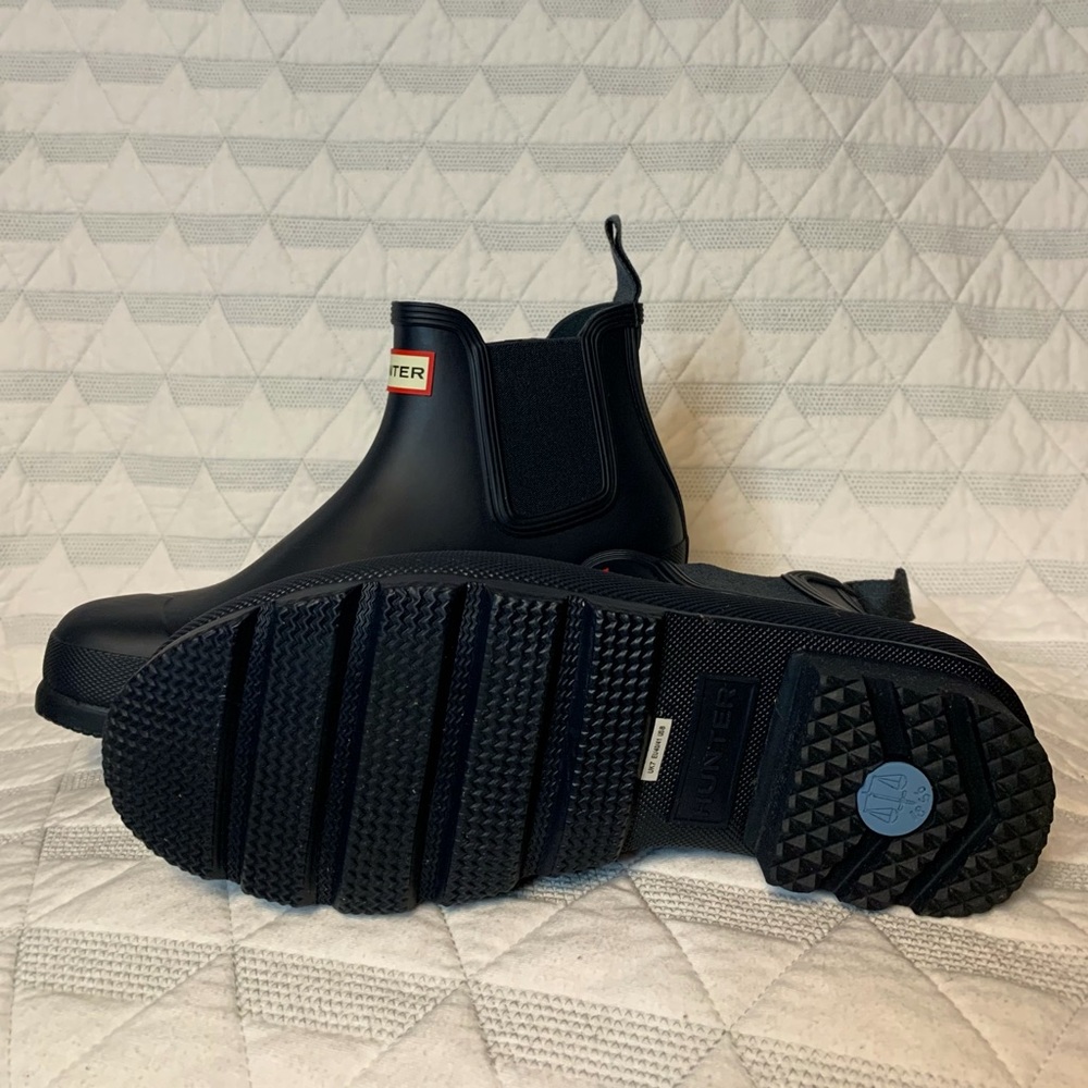 HUNTER Original Chelsea Boots, Navy - NEW! - US 8